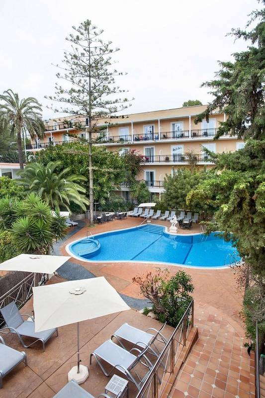 Bienvenido a Hotel Morlans Garden Paguera Bienvenido a Hotel Morlans Garden Paguera